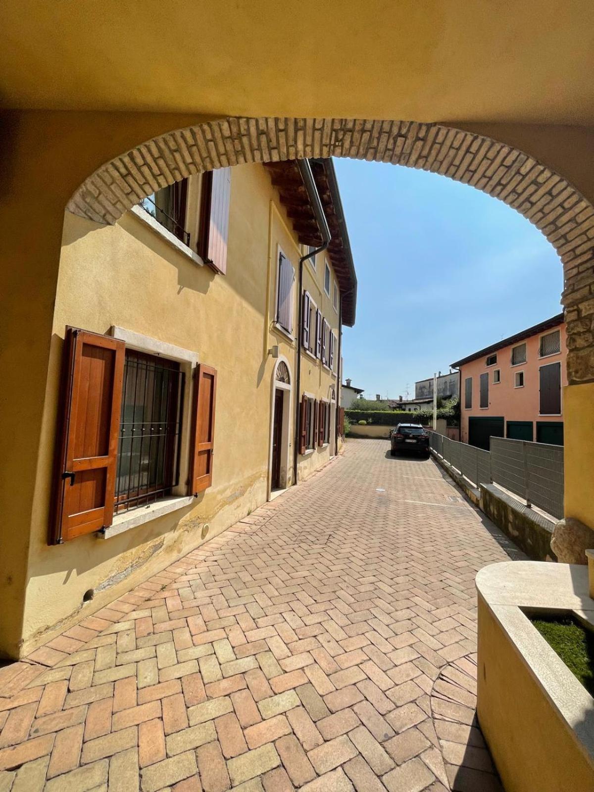 Amelie Apartment Desenzano del Garda Extérieur photo